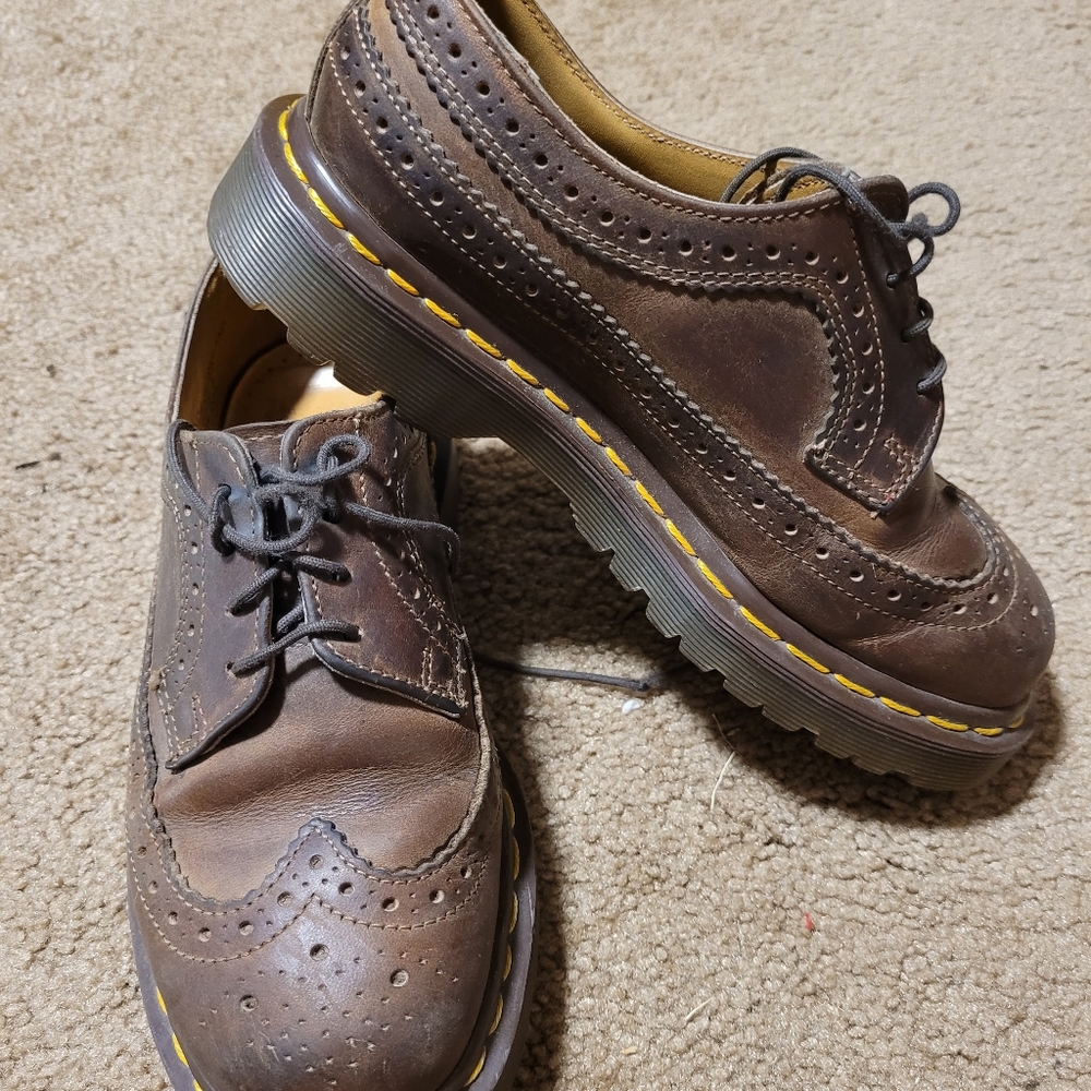 Dr. Marten's Brown Yellow Stitch Smooth Leather Brogue Shoes, size 3